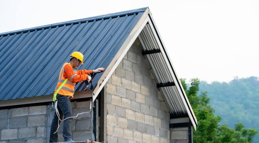 Expert Emergency Roof Repairs services in Rule, TX